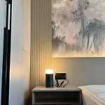Lux Апартаменты *