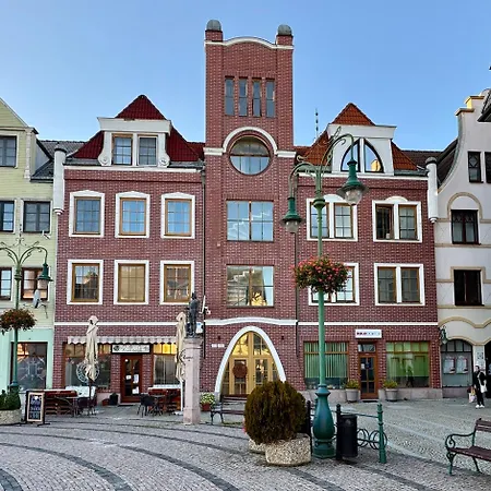 Lux 公寓 科马尔诺