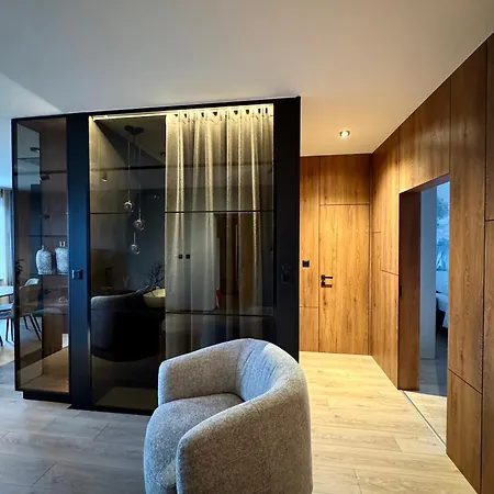 Lux Apartman *